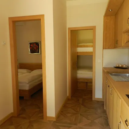 Erica Lux Apartman *
